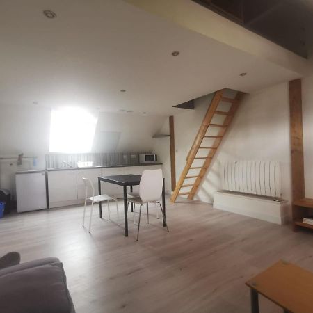 Appartement Mezzanine Aux Portes De Rennes Vezin-le-Coquet Exterior foto